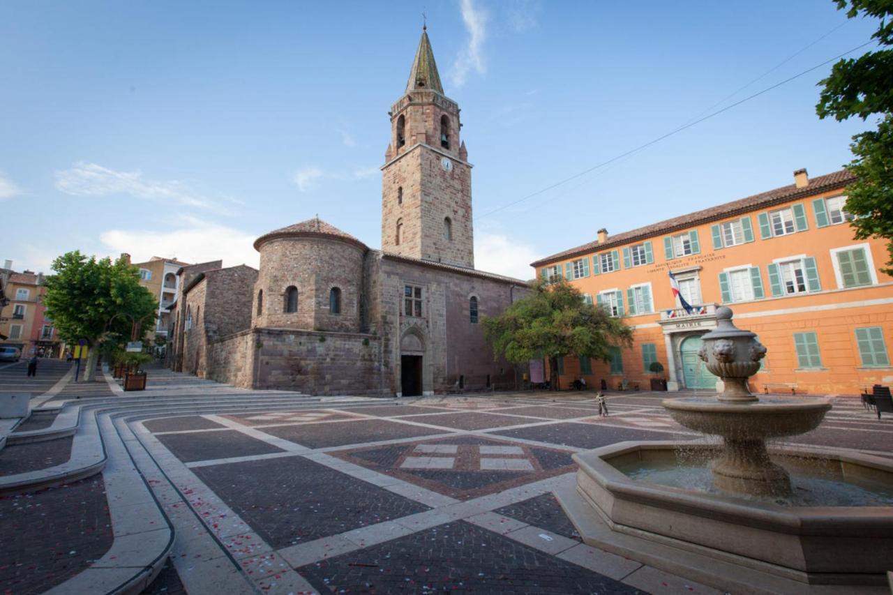 Sublime Studio Au Cœur Historique De * Fréjus